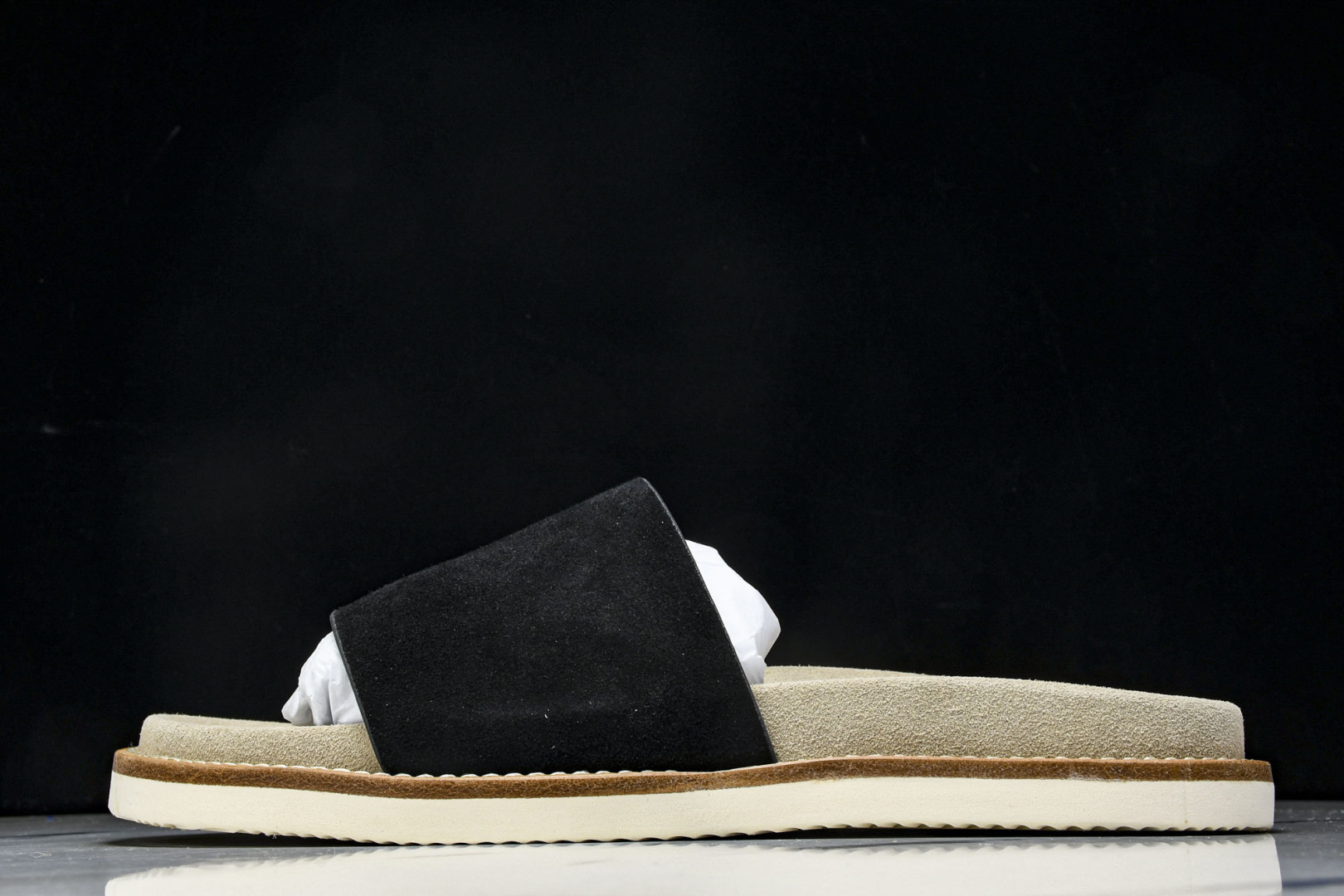 拖鞋黑色 尺码39-45

纯原出品-Brunello Cucinelli 绒面革 圆头露趾 防滑一字拖