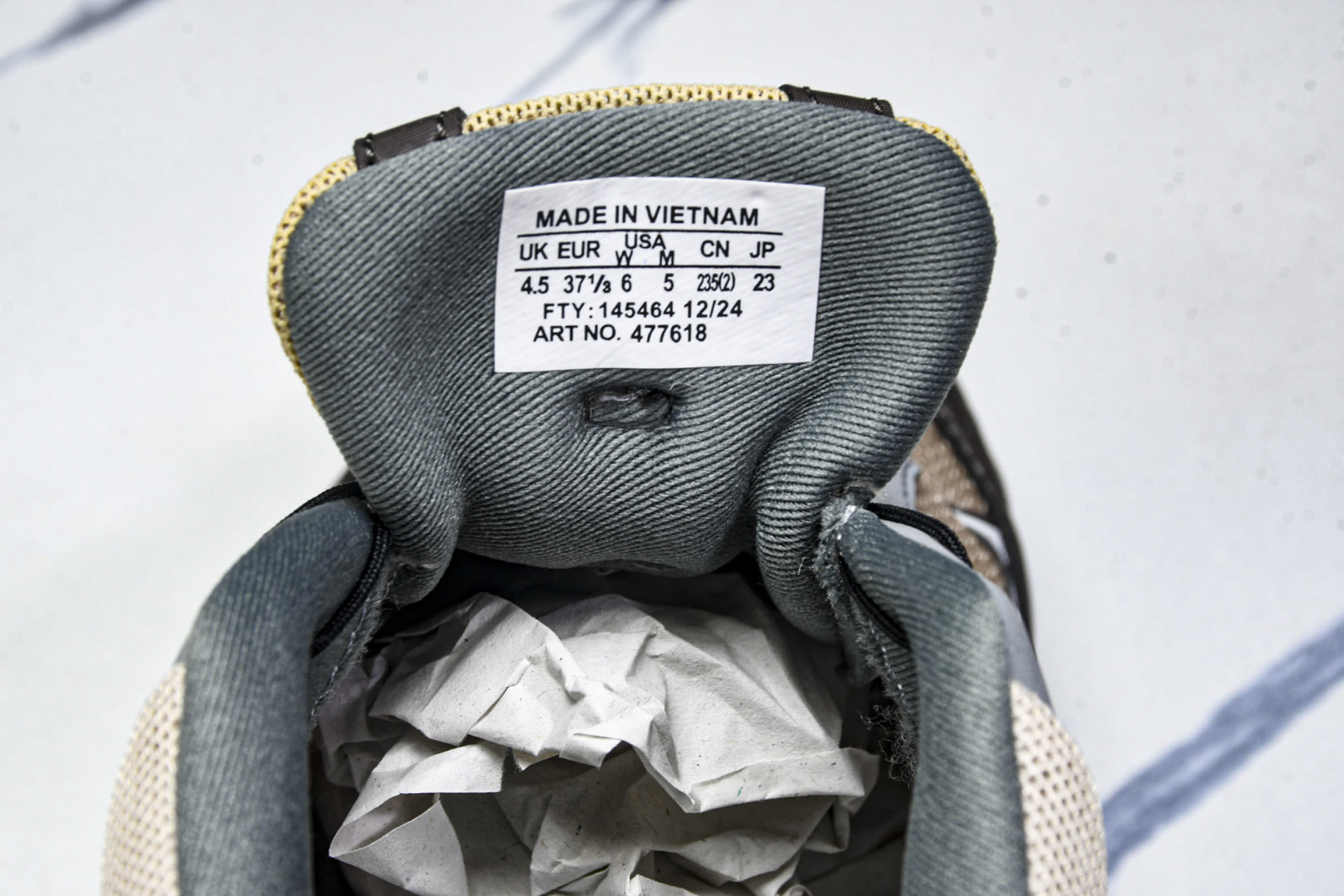 萨洛蒙 尺码36-46.5

纯原出品-Salomon XT-Whisper 萨洛蒙 探索者系列户外越野