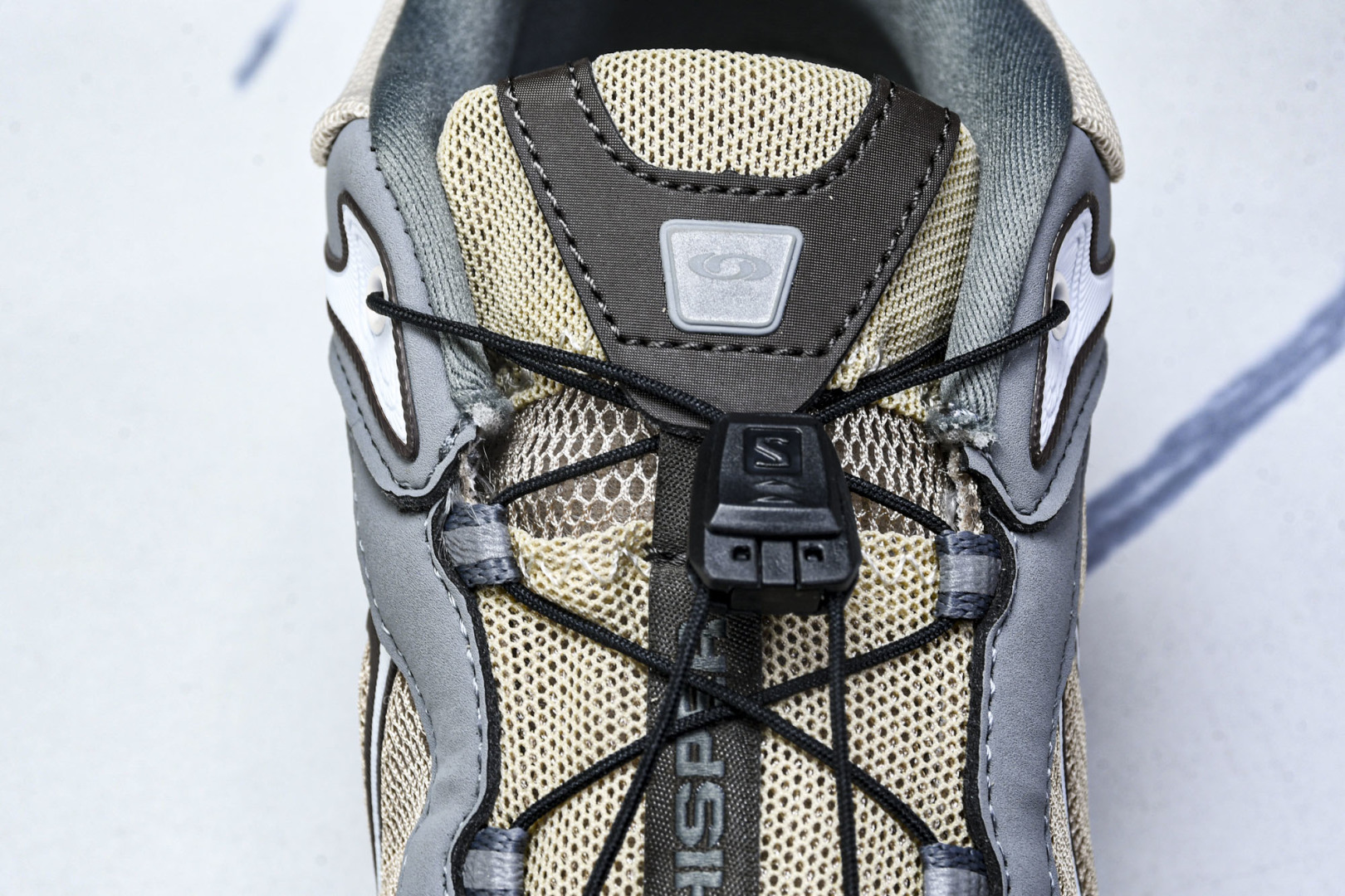 萨洛蒙 尺码36-46.5

纯原出品-Salomon XT-Whisper 萨洛蒙 探索者系列户外越野