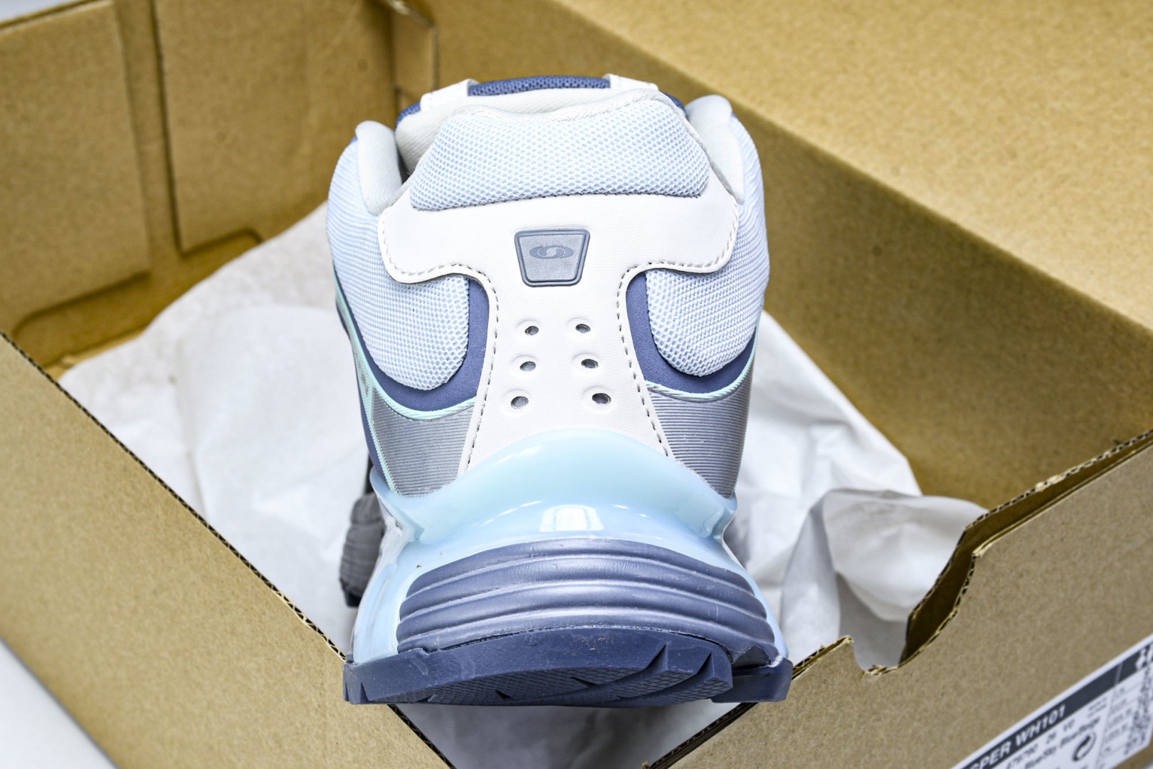 萨洛蒙 尺码36-46.5

纯原出品-Salomon XT-Whisper 萨洛蒙 探索者系列户外越野