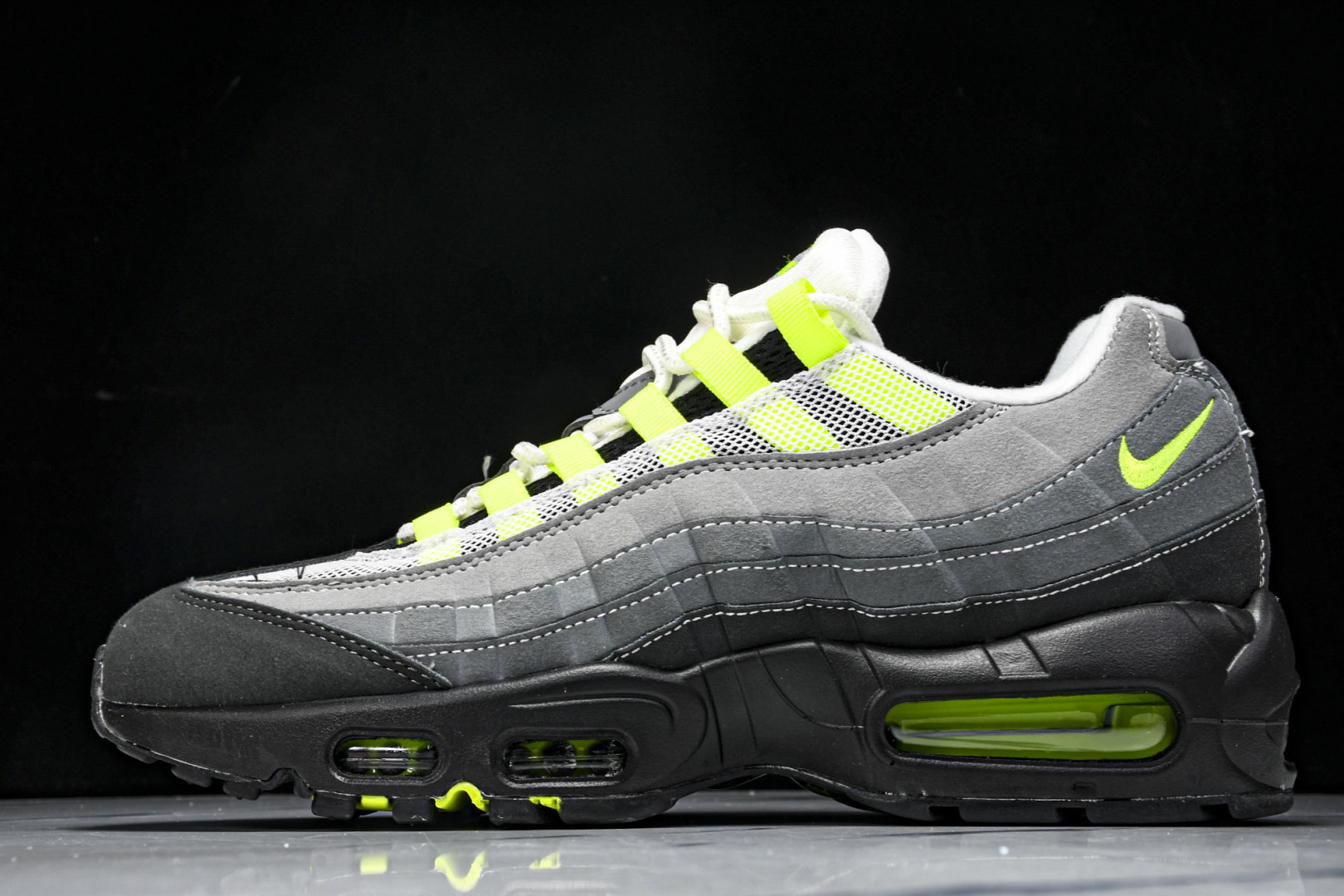  NK Air Max 95 复古减震气垫跑鞋 -002 尺寸 36 36.5 37.5 38 38.5