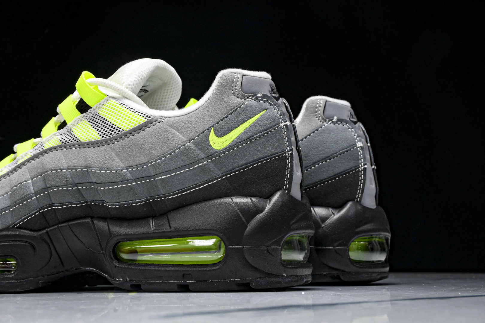  NK Air Max 95 复古减震气垫跑鞋 -002 尺寸 36 36.5 37.5 38 38.5