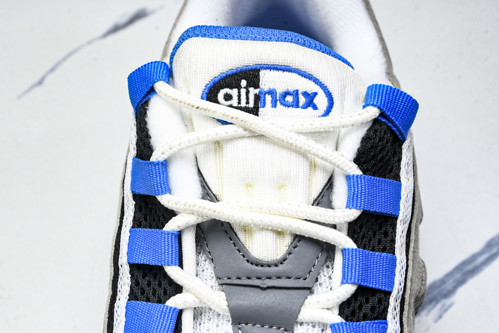 NK Air Max 95 复古减震气垫跑鞋 -104 尺寸 36 36.5 37.5 38 38.5