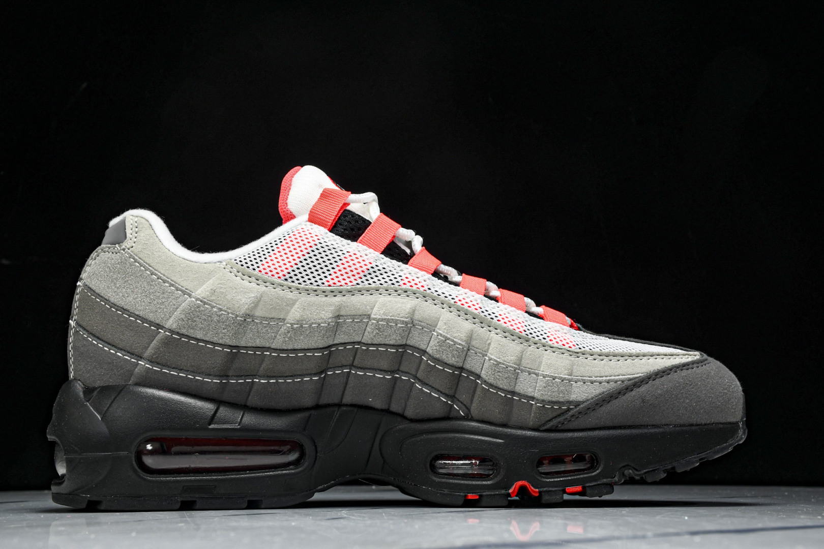  NK Air Max 95 复古减震气垫跑鞋 AT2865 100 尺寸 36 36.5 37.5 3
