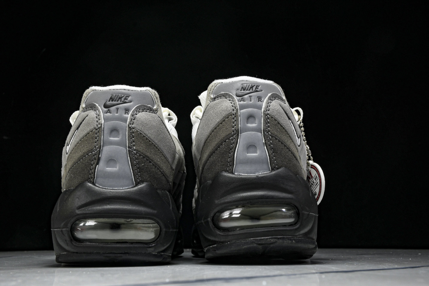  NK Air Max 95 复古减震气垫跑鞋 AT2865-003 尺寸 36 36.5 37.5 3