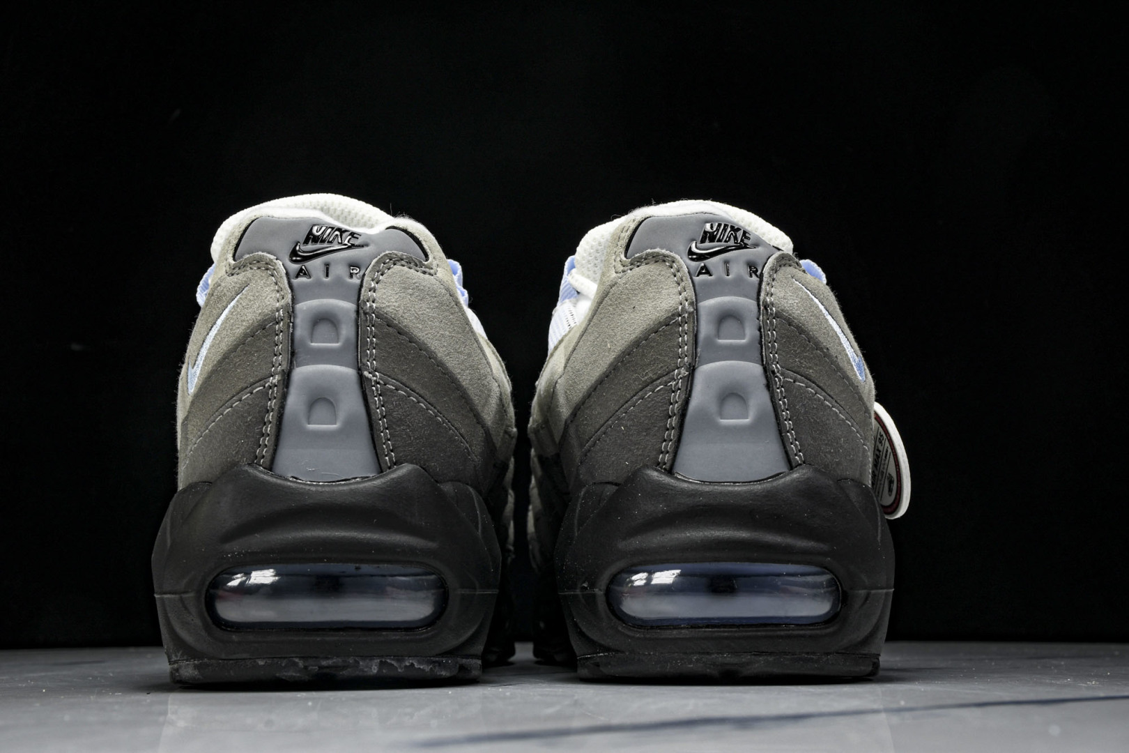  NK Air Max 95 复古减震气垫跑鞋 CD1529-001 尺寸 36 36.5 37.5 3