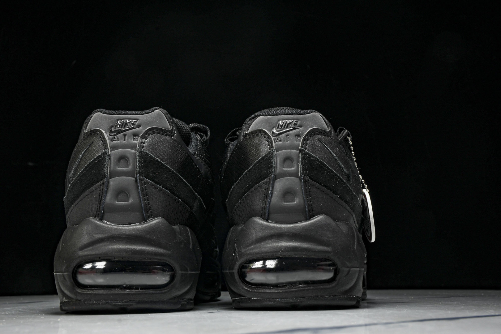  NK Air Max 95 复古减震气垫跑鞋 CI3705-001 尺寸 36 36.5 37.5 3