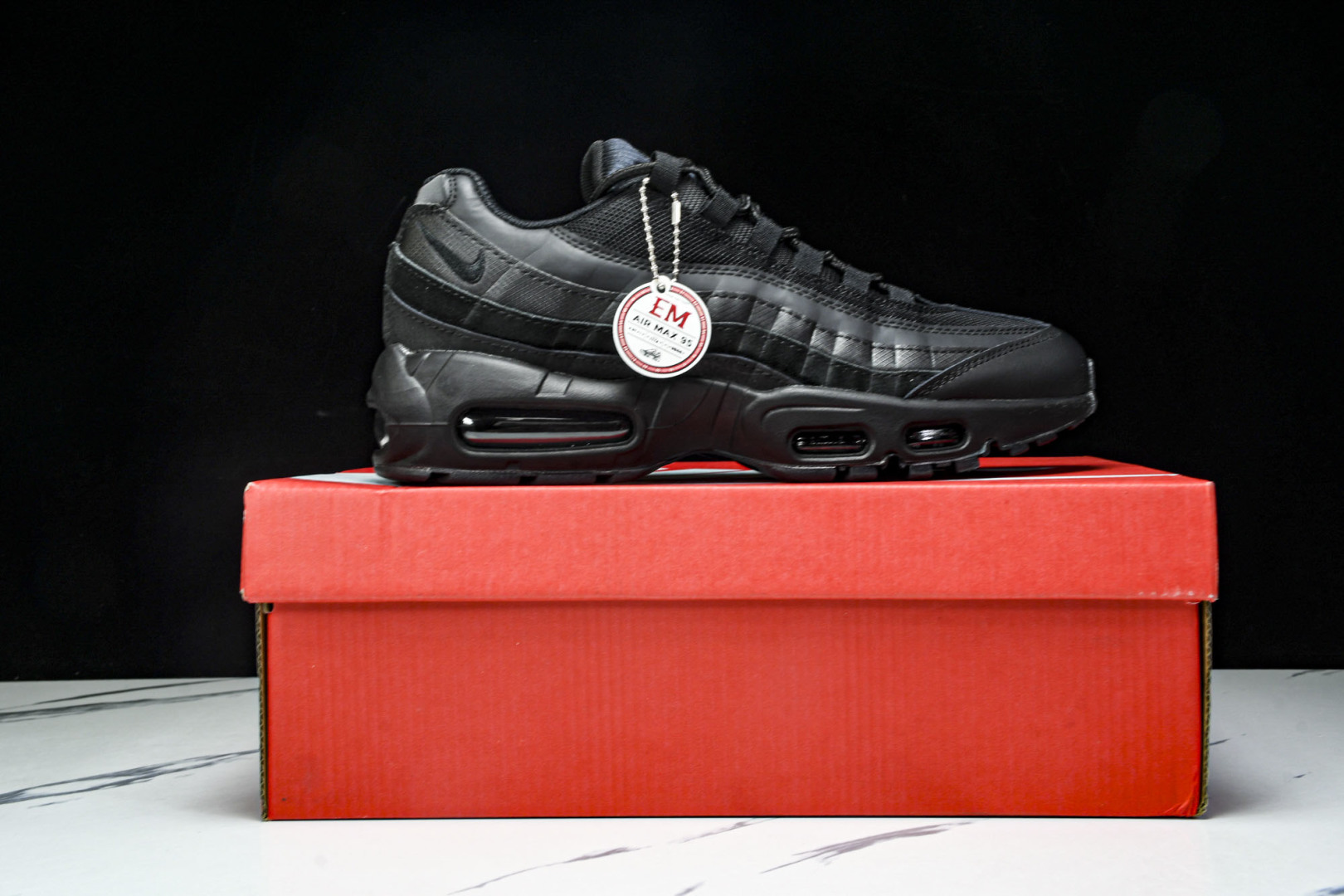  NK Air Max 95 复古减震气垫跑鞋 CI3705-001 尺寸 36 36.5 37.5 3