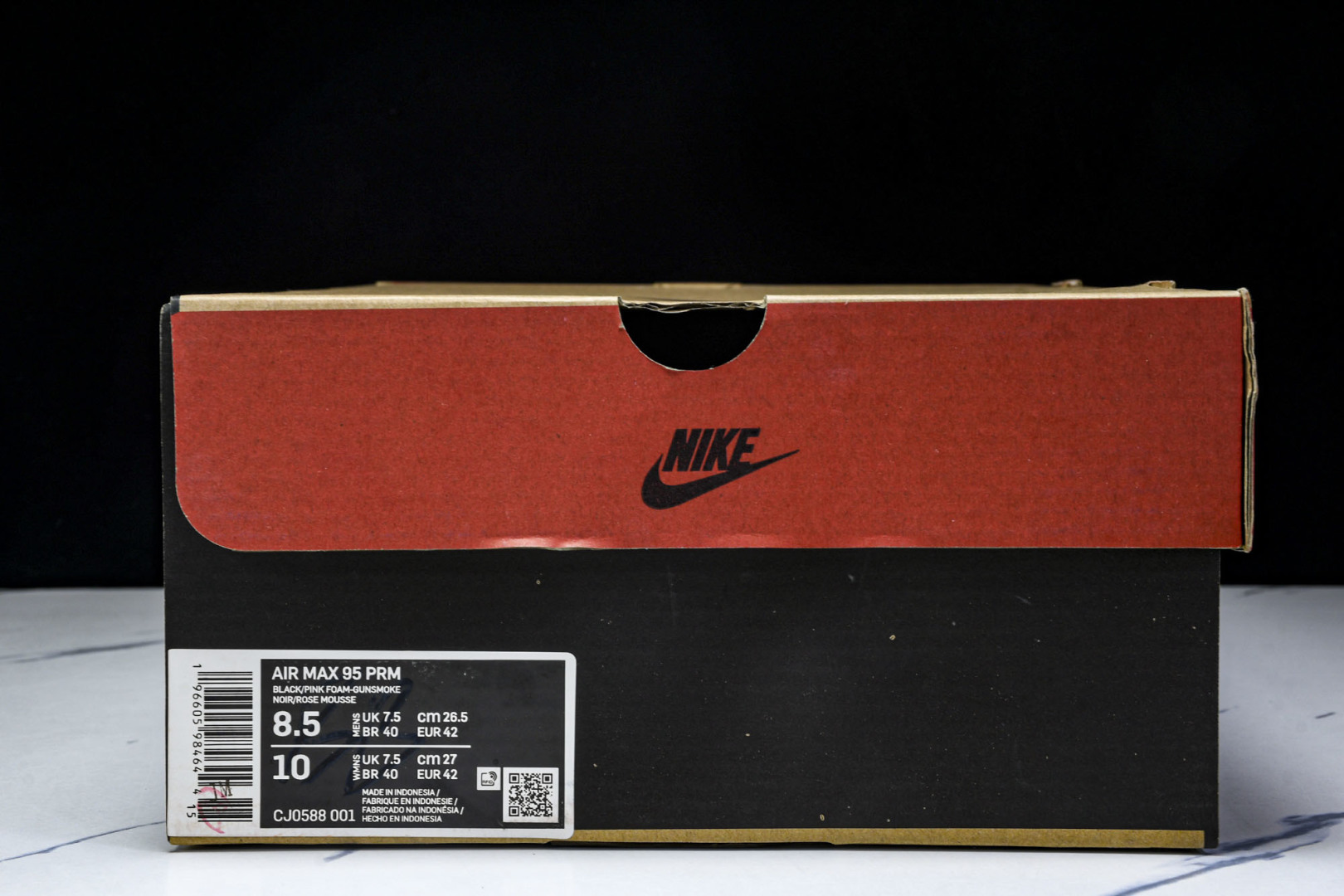  NK Air Max 95 复古减震气垫跑鞋 CJ0588 001 尺寸 36 36.5 37.5 3