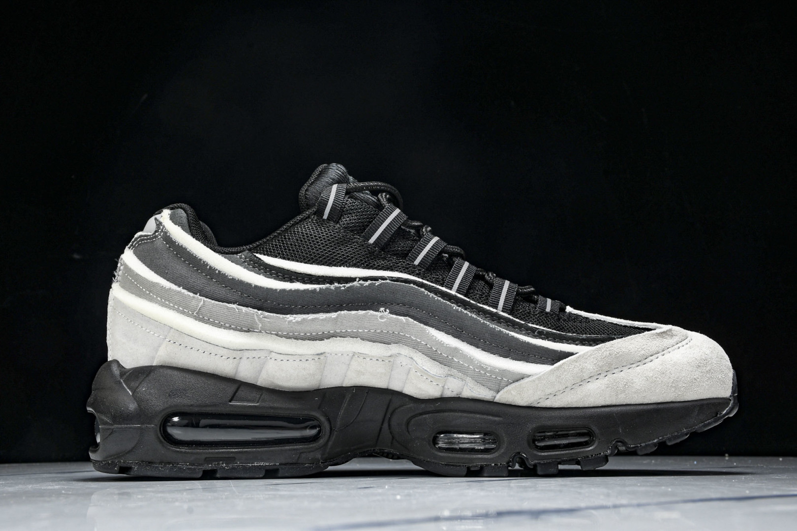 NK Air Max 95 复古减震气垫跑鞋 CU8406-101 尺寸 36 36.5 37.5 3