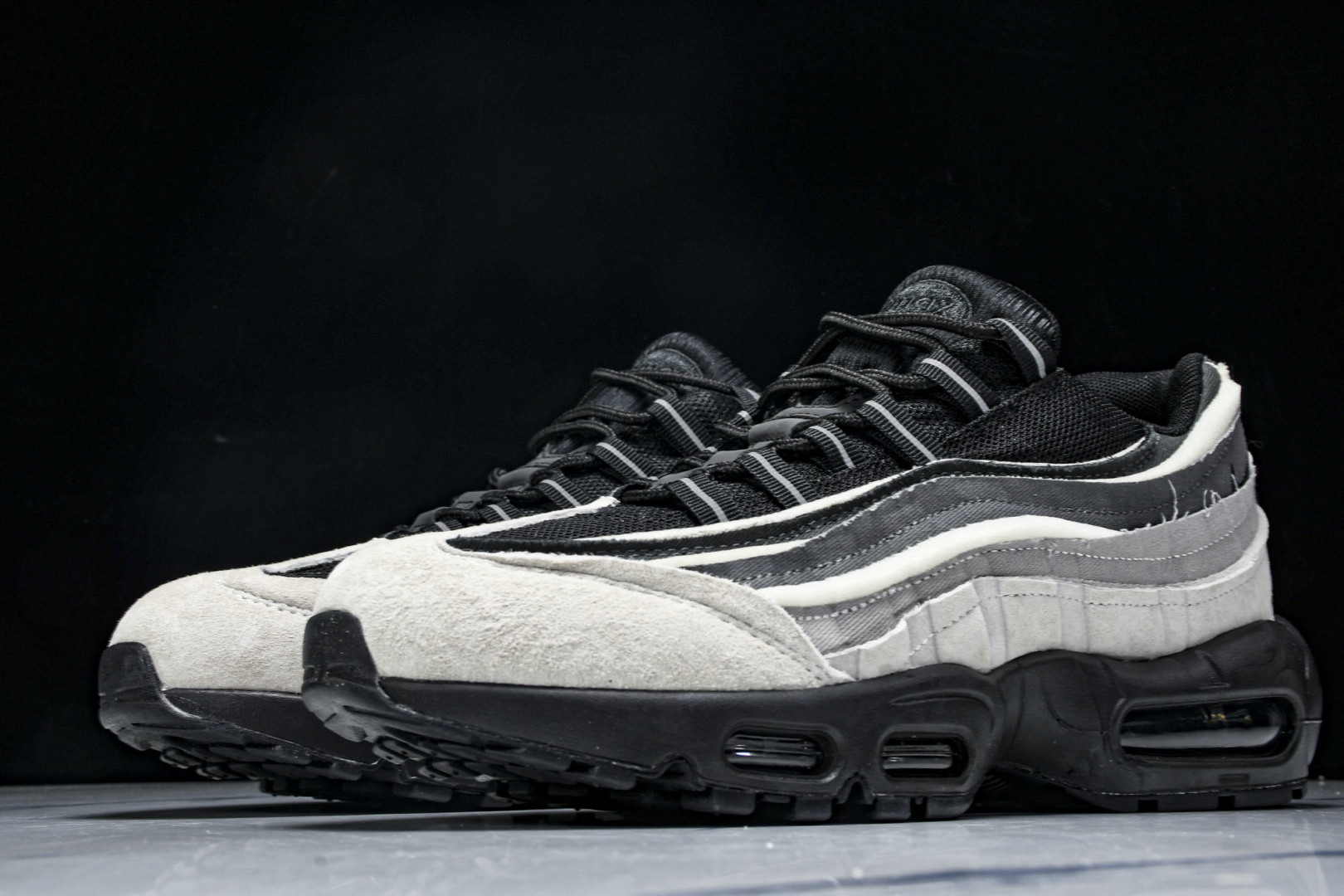  NK Air Max 95 复古减震气垫跑鞋 CU8406-101 尺寸 36 36.5 37.5 3