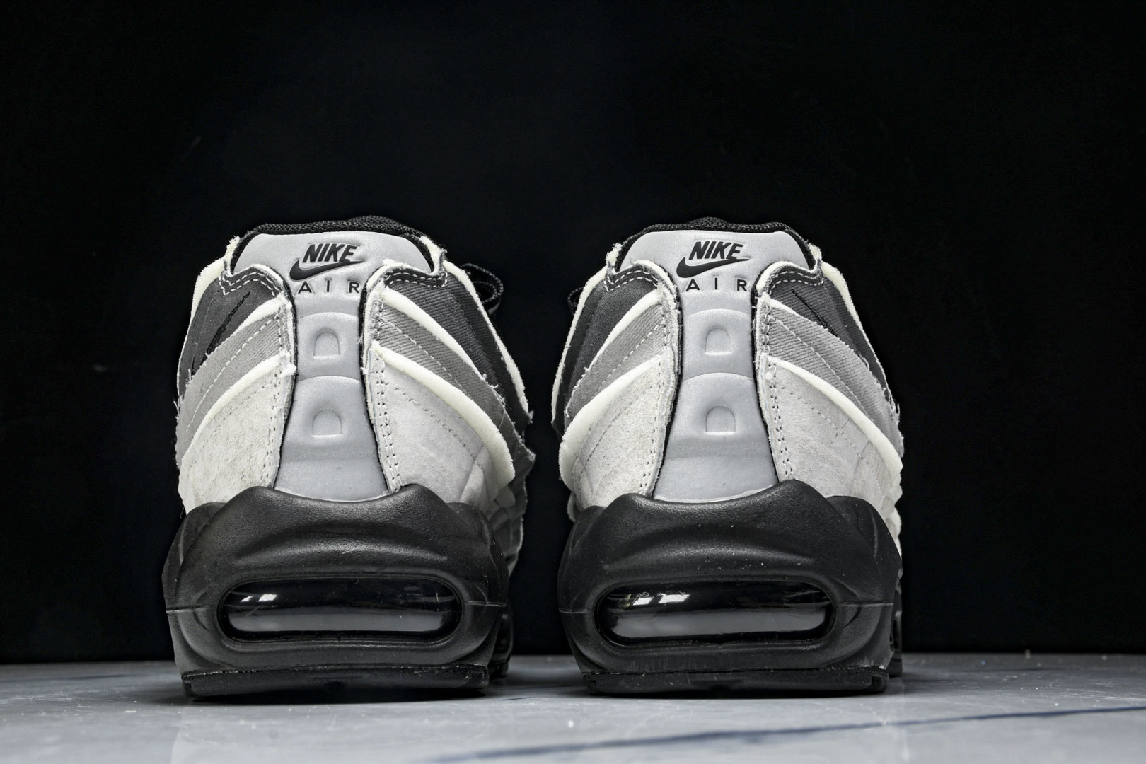  NK Air Max 95 复古减震气垫跑鞋 CU8406-101 尺寸 36 36.5 37.5 3