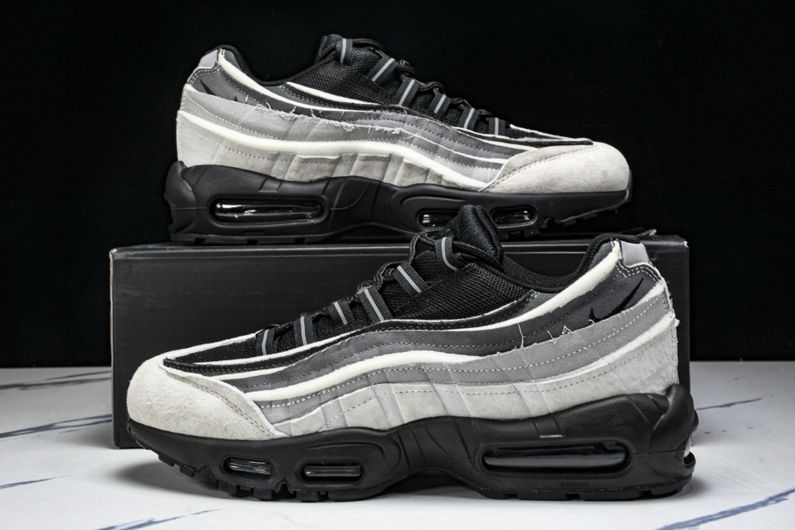  NK Air Max 95 复古减震气垫跑鞋 CU8406-101 尺寸 36 36.5 37.5 3