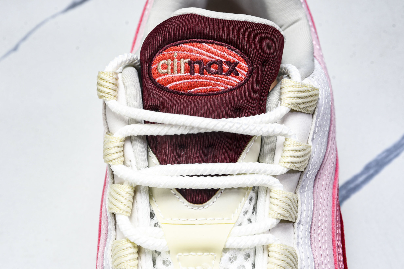  NK Air Max 95 复古减震气垫跑鞋 DM0012 600 尺寸 36 36.5 37.5 3