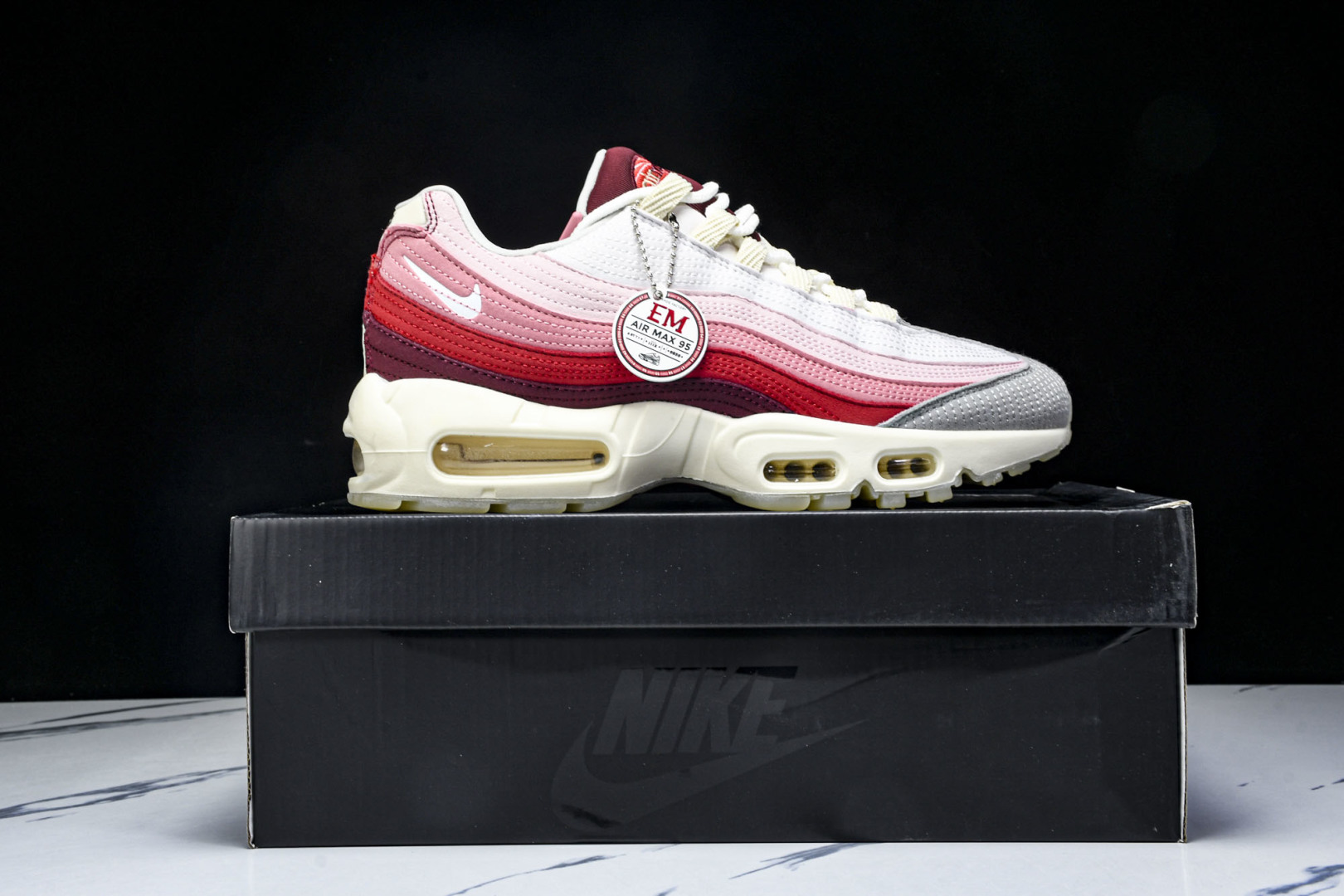  NK Air Max 95 复古减震气垫跑鞋 DM0012 600 尺寸 36 36.5 37.5 3