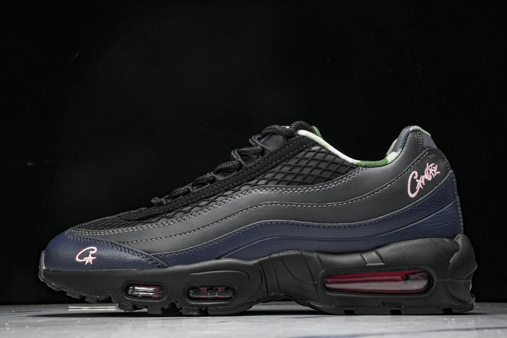  NK 耐克 Air Max 95 S潮流百搭 气垫缓震慢跑鞋 FB2709-001 尺寸 36 36.