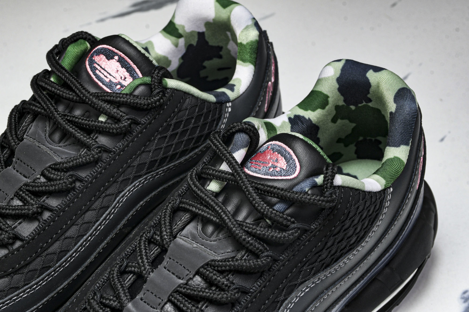  NK 耐克 Air Max 95 S潮流百搭 气垫缓震慢跑鞋 FB2709-001 尺寸 36 36.