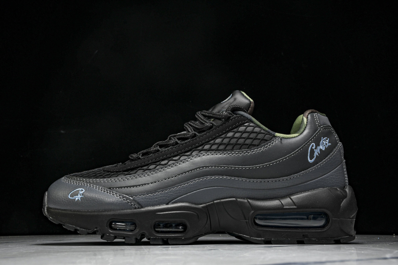  NK 耐克 Air Max 95 S潮流百搭 气垫缓震慢跑鞋 FB2709-002 尺寸 36 36.