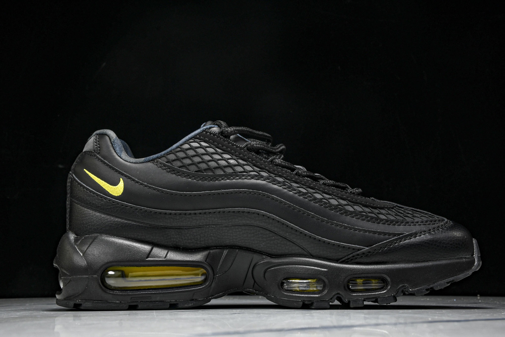  NK 耐克 Air Max 95 S潮流百搭 气垫缓震慢跑鞋 FB2709-003 尺寸 36 36.