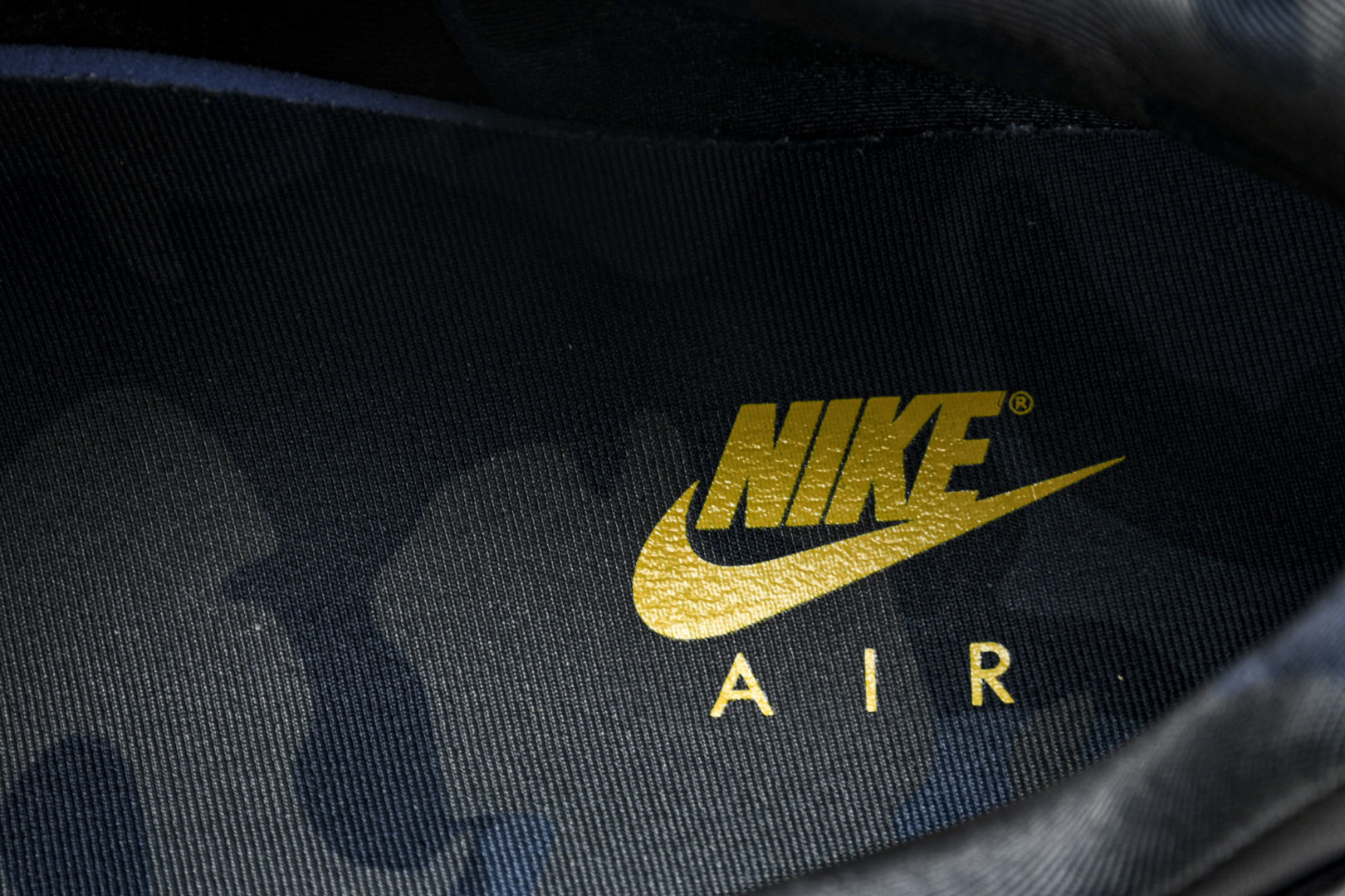  NK 耐克 Air Max 95 S潮流百搭 气垫缓震慢跑鞋 FB2709-003 尺寸 36 36.