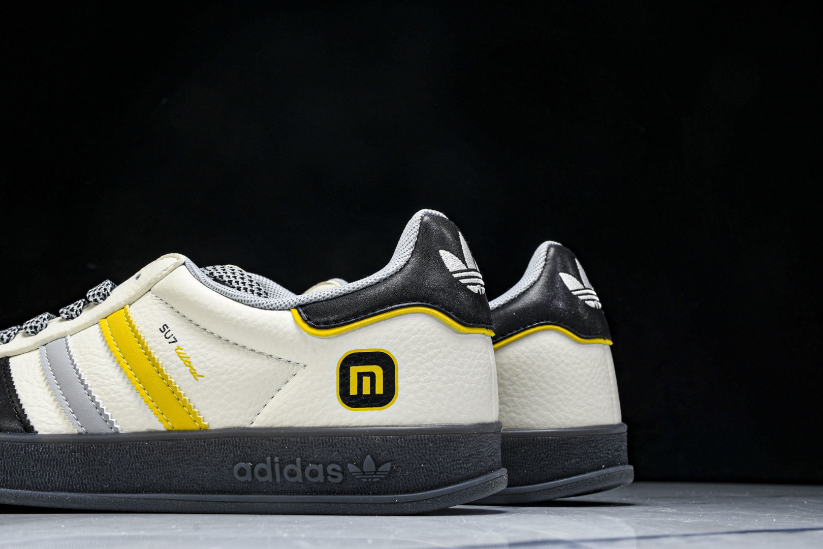  AD Adidas GAZELLE OG 小米联名款 白灰配色 高端定制羚羊 DM1234-013 尺