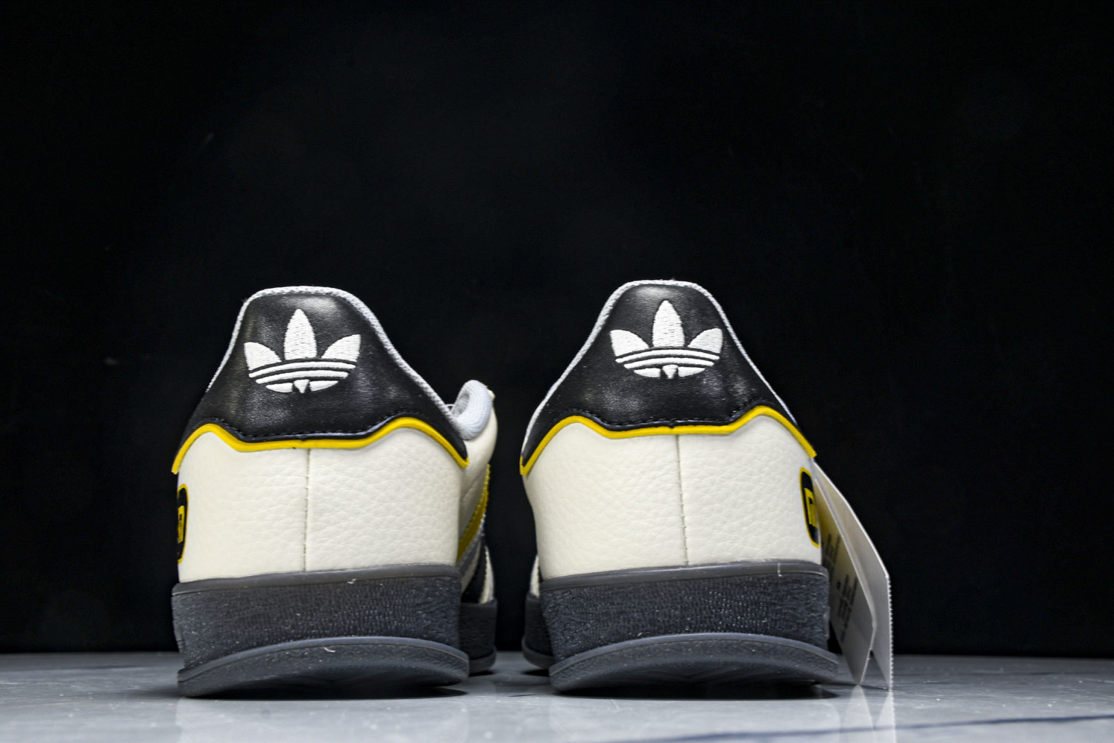  AD Adidas GAZELLE OG 小米联名款 白灰配色 高端定制羚羊 DM1234-013 尺