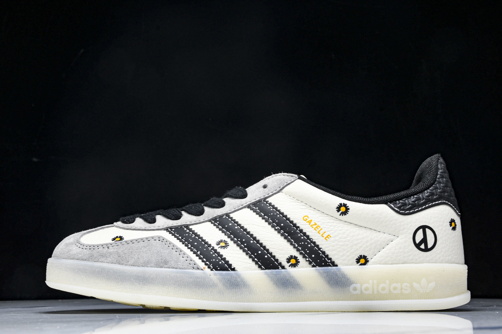  AD Originals Gazelle INdoor  火星 灰白黑 DM1234 011 尺寸36