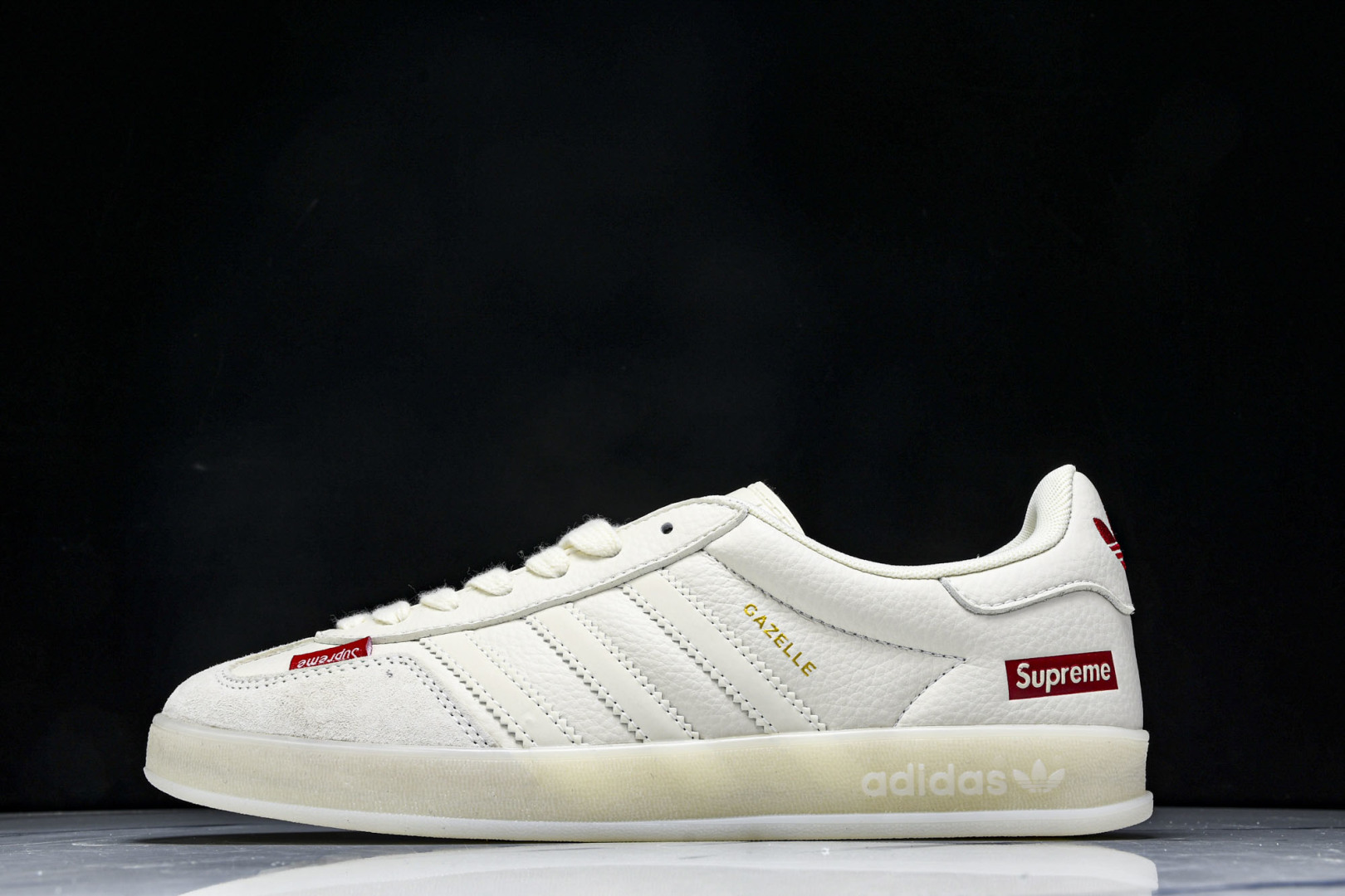  AD Originals Gazelle INdoor x Supreme 白红 DM1234 007