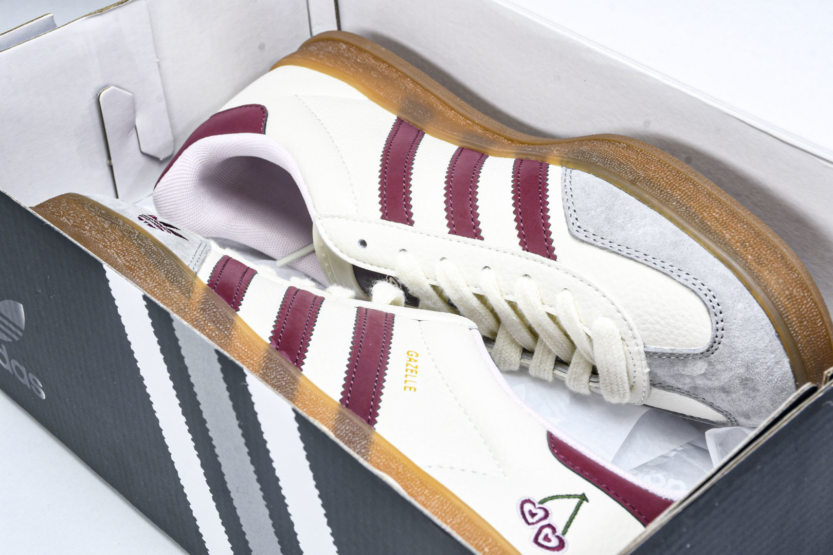  AD Originals Gazelle INdoor 樱桃 白红三叶草休闲防滑耐磨低帮 DM1234