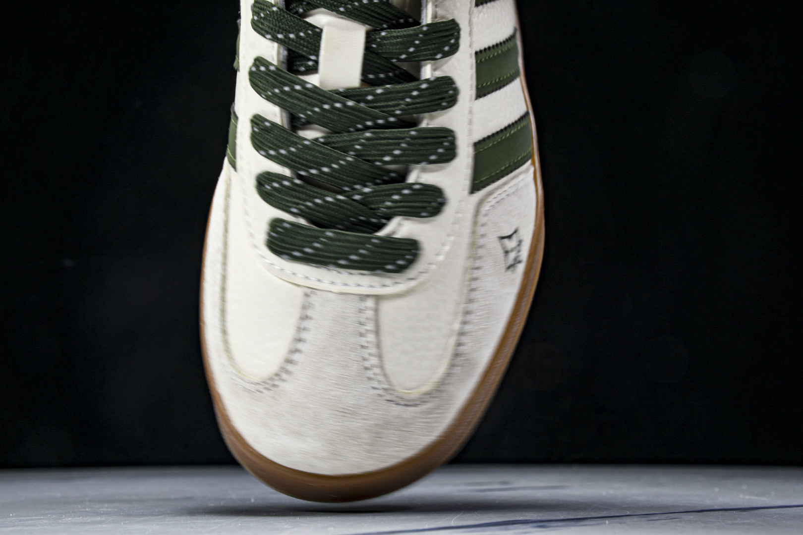  AD originals Samba OG x Louis Vuitton 米白绿生胶 DM1234 