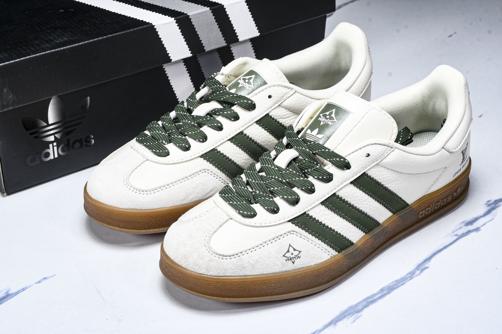  AD originals Samba OG x Louis Vuitton 米白绿生胶 DM1234 