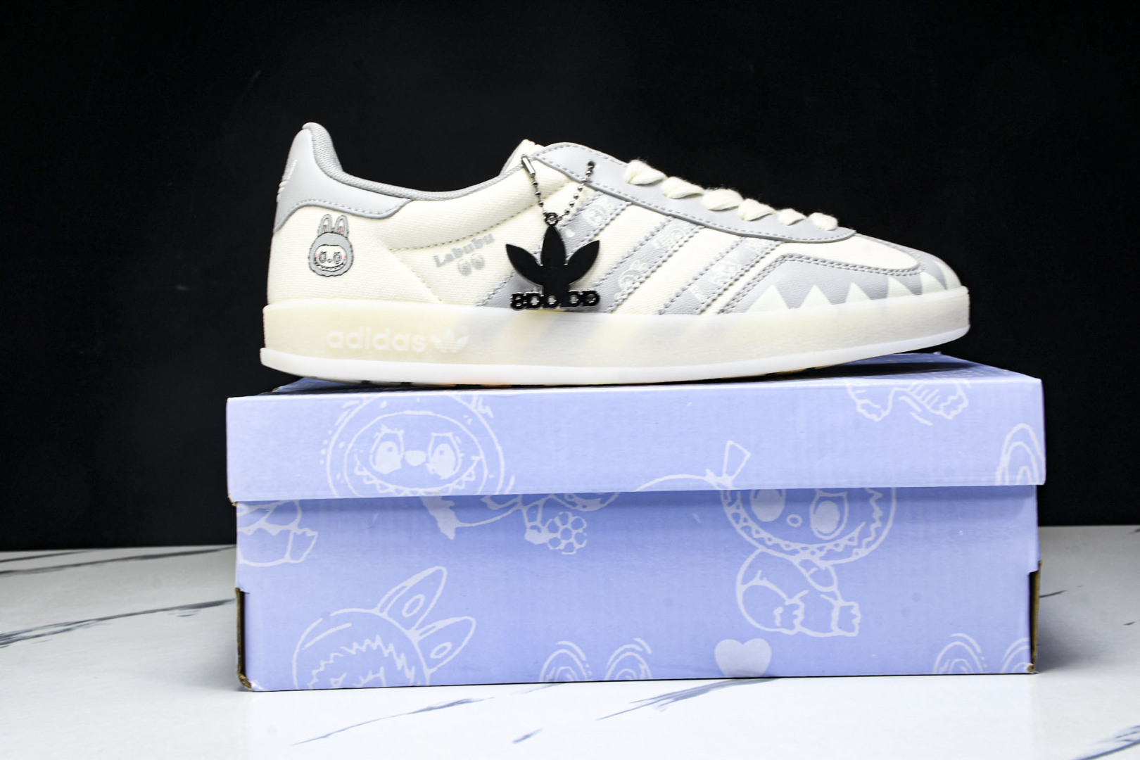  AD originals Samba OG 灰白拉布布 桑巴舞系列复古经典轻便板鞋 DM1234 01