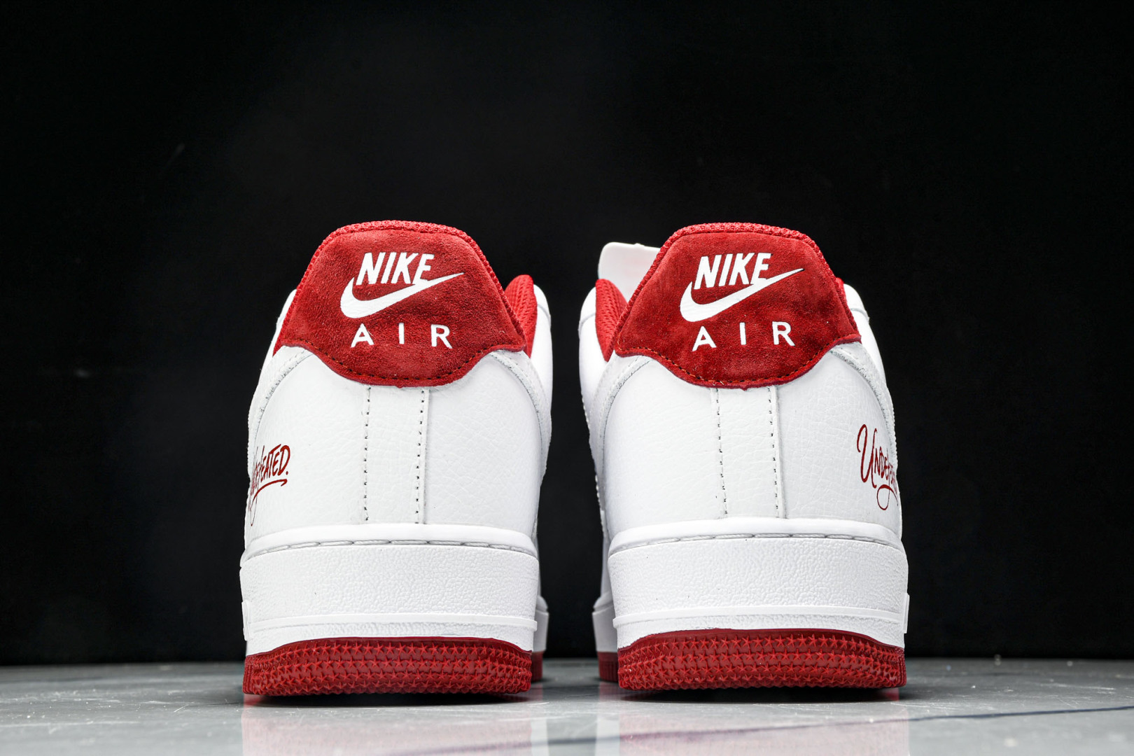   nk Air Force 1'07 Low 空军一号低帮休闲板鞋 ZH0316-103 尺寸 36 