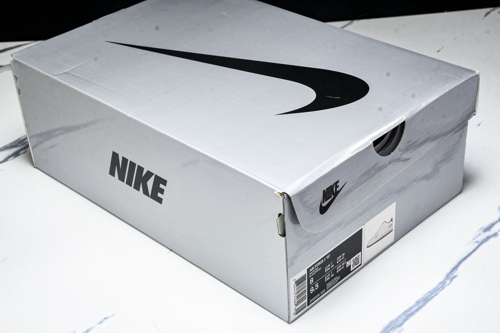   nk Air Force 1'07 Low 空军一号低帮休闲板鞋 ZH0316-103 尺寸 36 