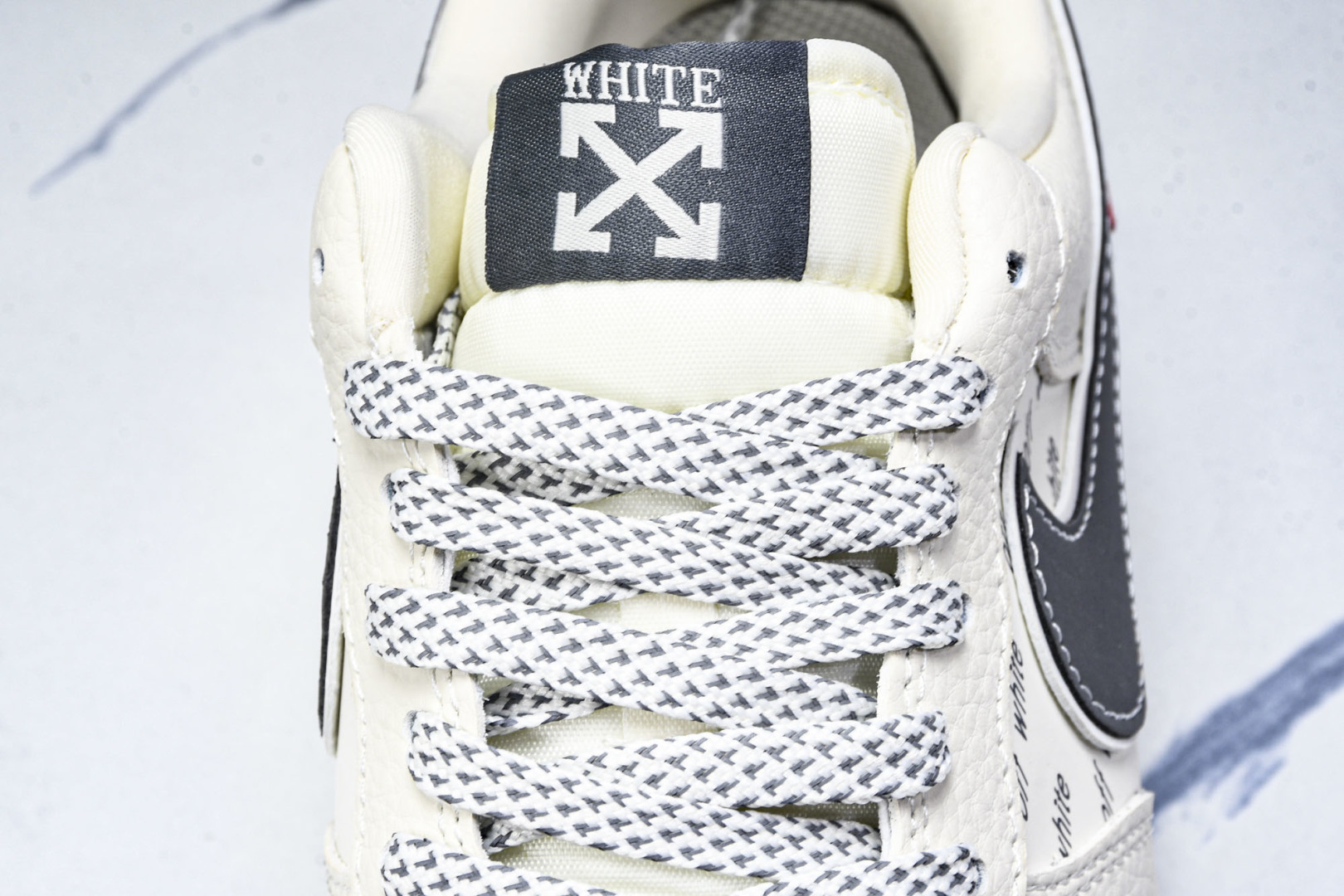    nk Air Force 1'07 Low OFF-WHITE联名 米灰英文反光 空军一号低帮休闲