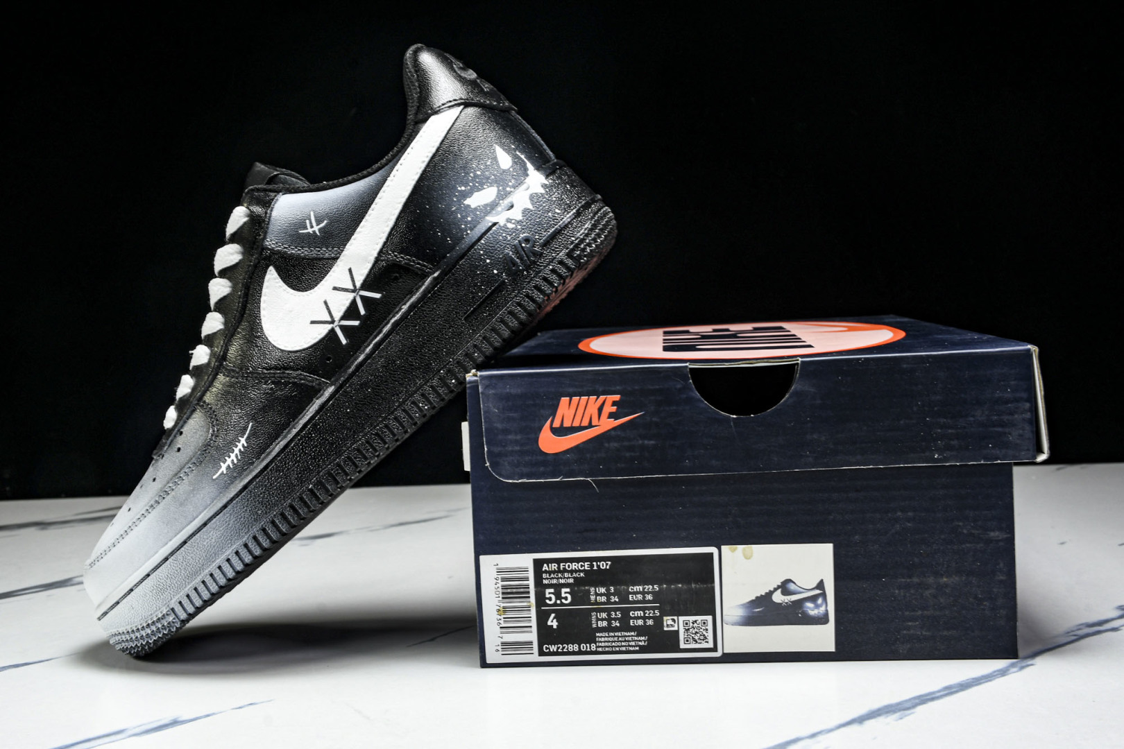   nk Air Force 1'07 Low Devil Smiles 手绘涂鸦 恶魔微笑 空军一号低