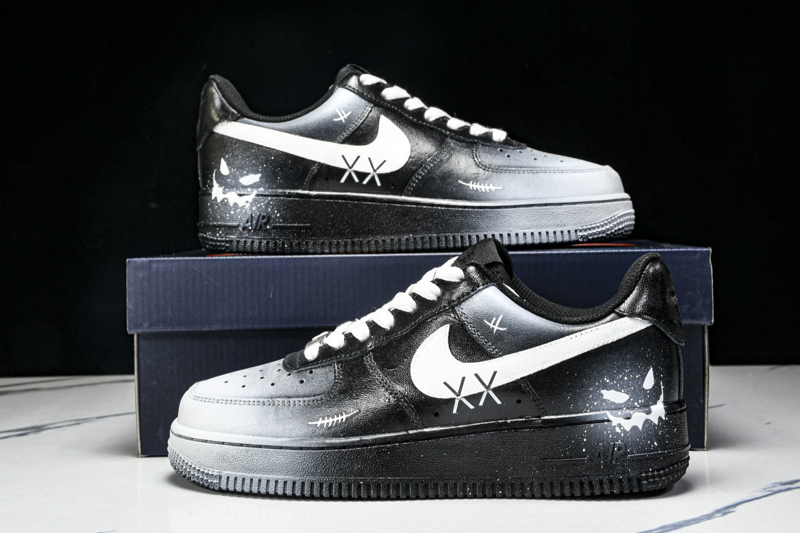  nk Air Force 1'07 Low Devil Smiles 手绘涂鸦 恶魔微笑 空军一号低