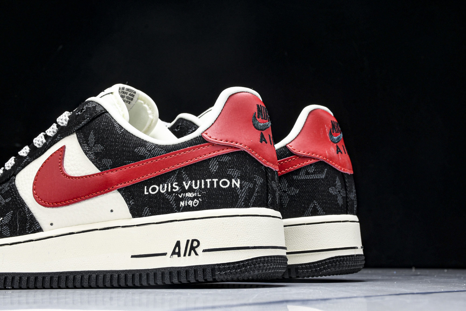   nk Air Force 1'07 Low LV联名 白红黑牛仔 空军一号低帮休闲板鞋 ZD1988