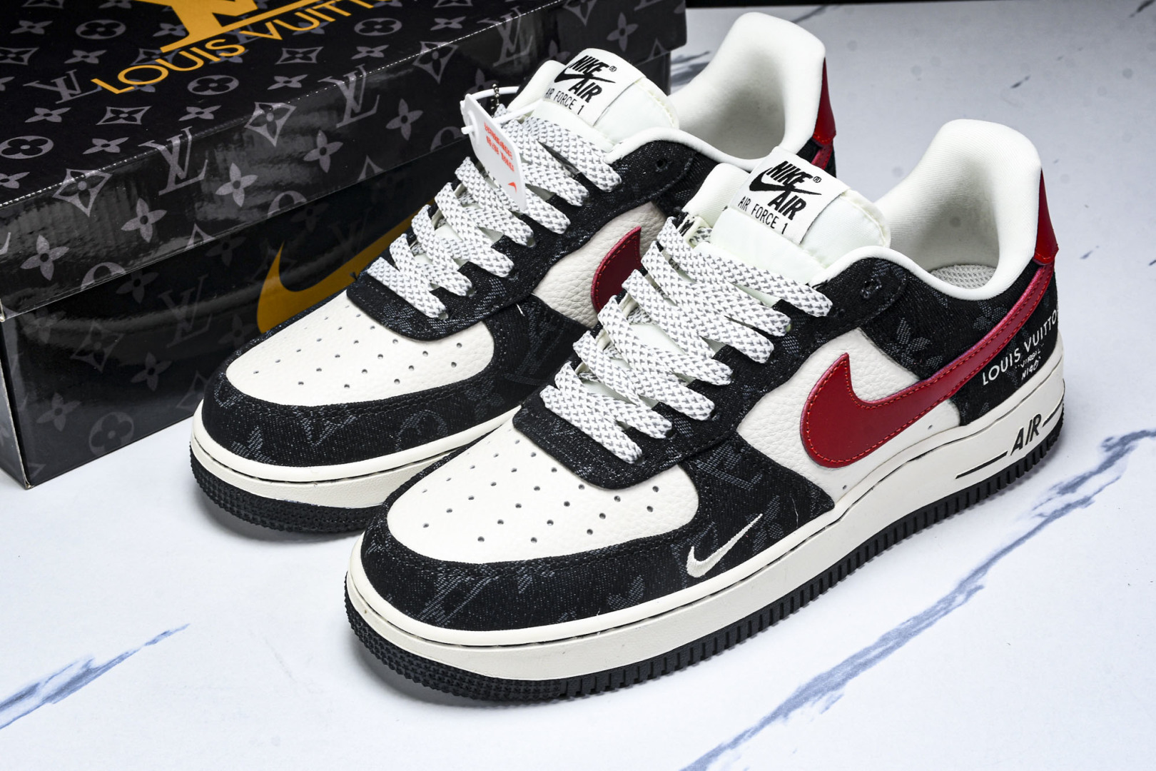   nk Air Force 1'07 Low LV联名 白红黑牛仔 空军一号低帮休闲板鞋 ZD1988