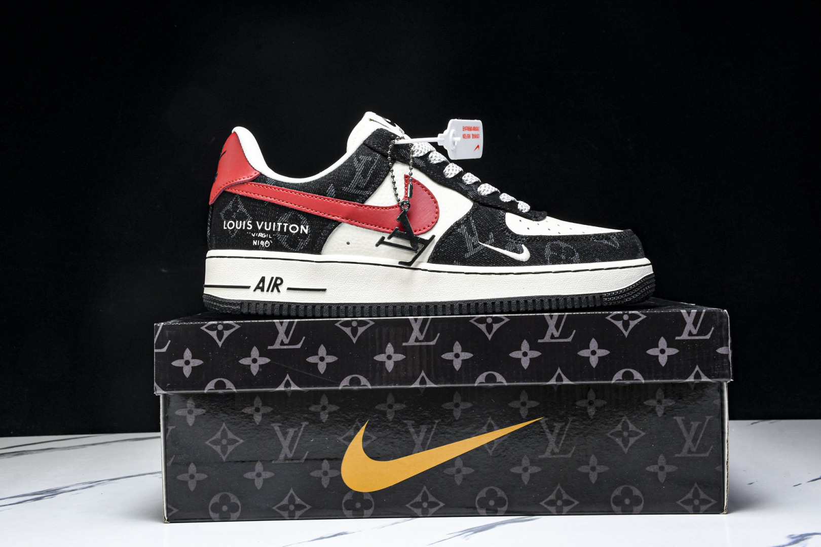   nk Air Force 1'07 Low LV联名 白红黑牛仔 空军一号低帮休闲板鞋 ZD1988