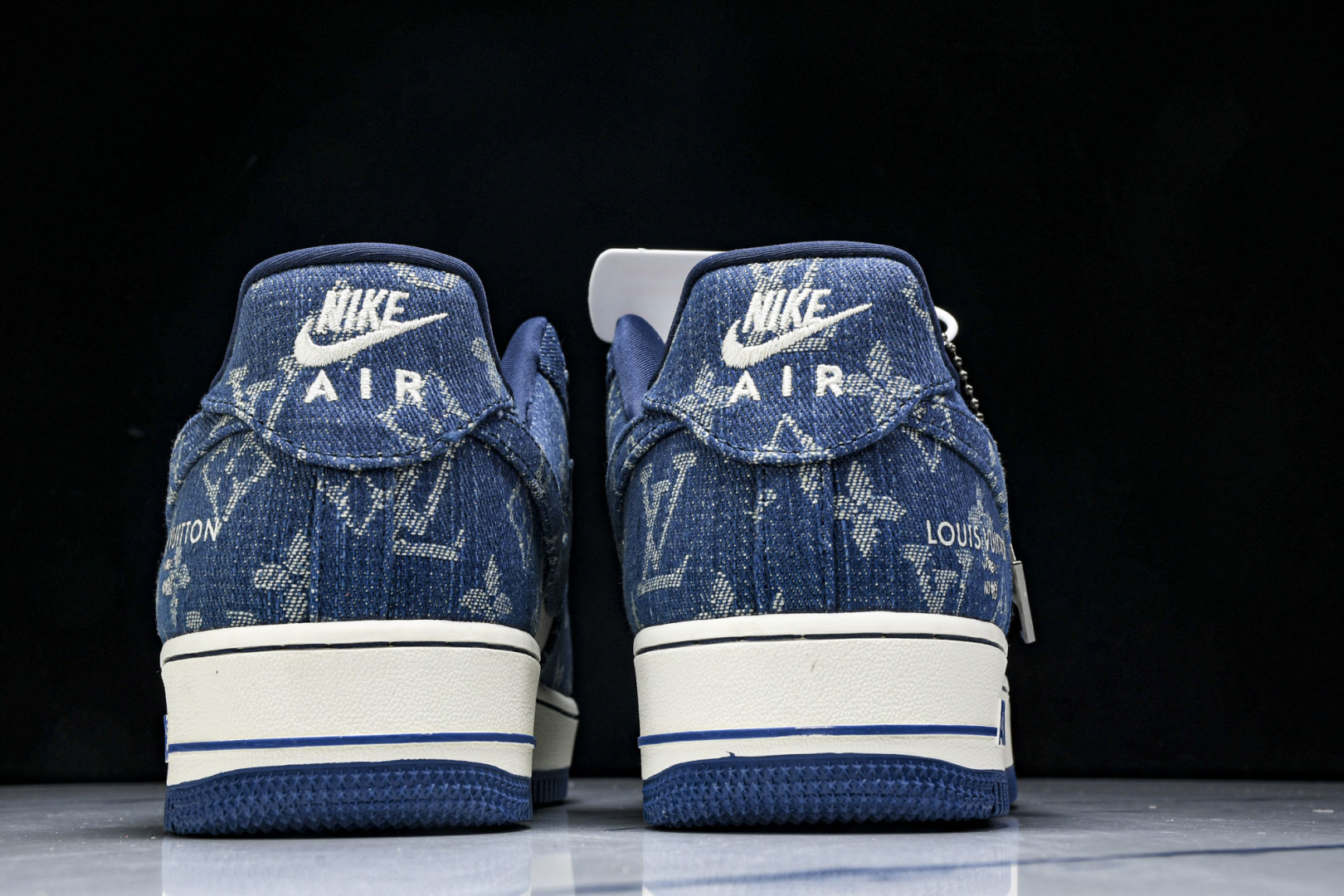   nk Air Force 1'07 Low LV联名 蓝色牛仔 空军一号低帮休闲板鞋 ZD1988-