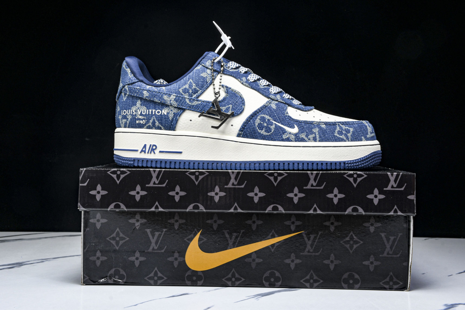   nk Air Force 1'07 Low LV联名 蓝色牛仔 空军一号低帮休闲板鞋 ZD1988-