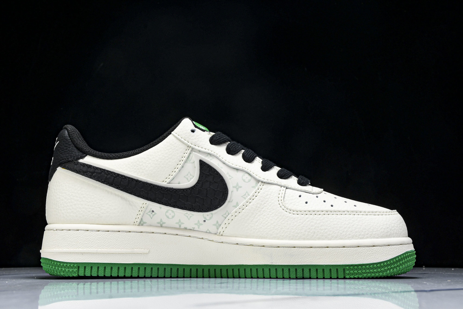   nk Air Force 1'07 Low LV联名 米黑鳞纹绿底 空军一号低帮休闲板鞋 QW583