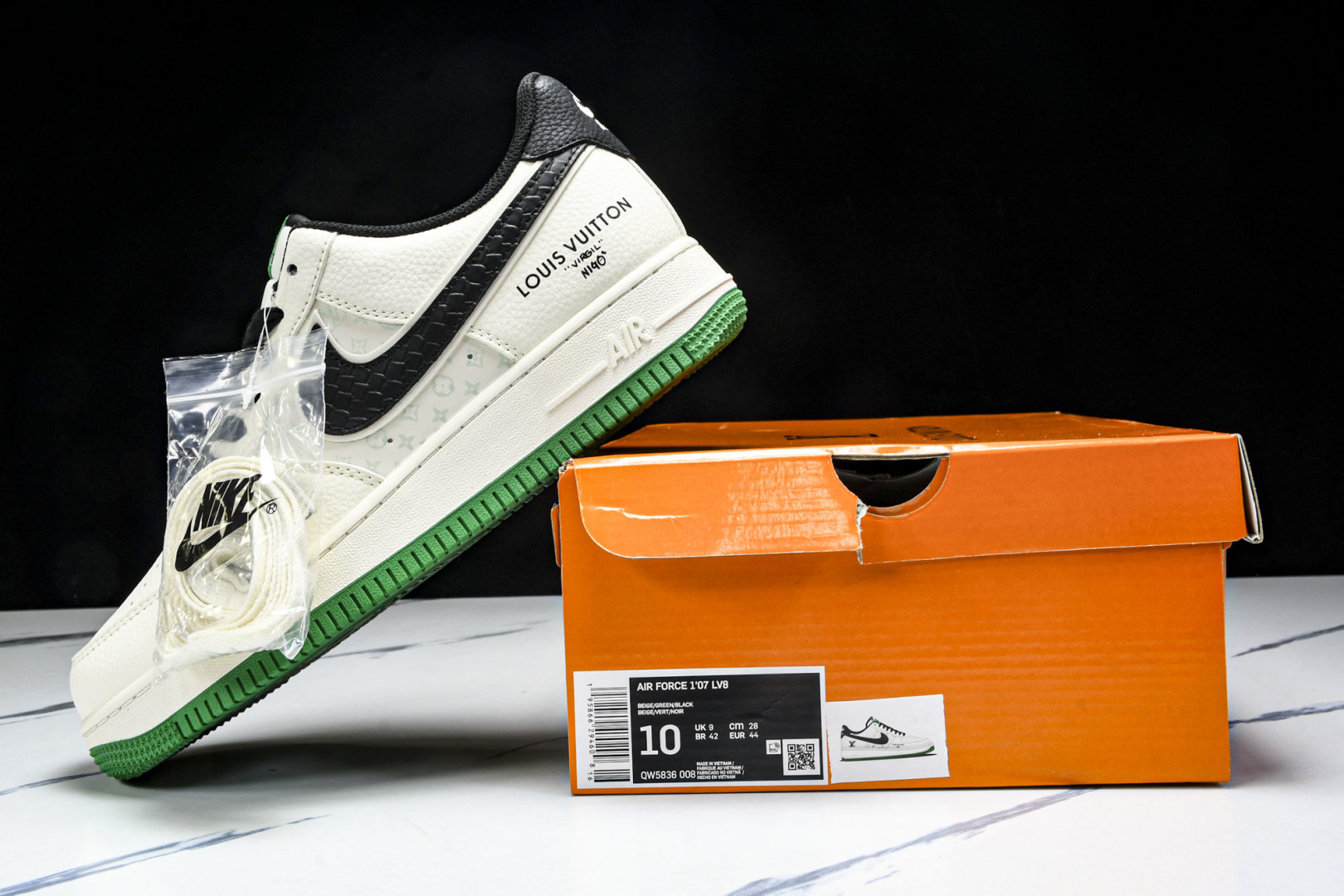   nk Air Force 1'07 Low LV联名 米黑鳞纹绿底 空军一号低帮休闲板鞋 QW583