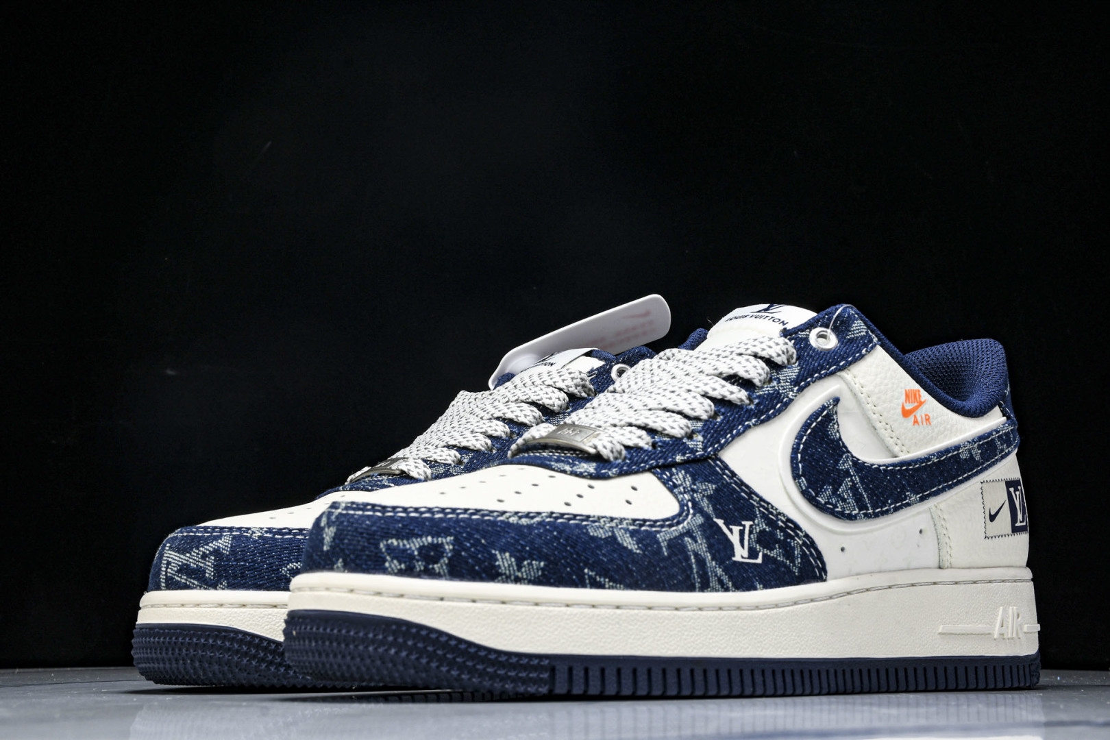   nk Air Force 1'07 Low LV联名 前掌蓝牛仔 空军一号低帮休闲板鞋 YX5066
