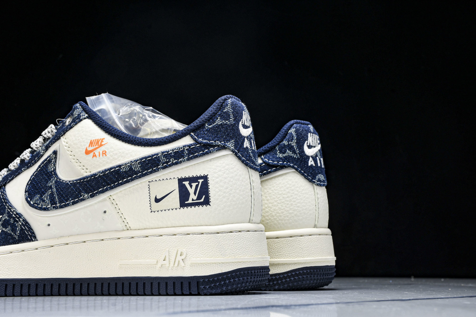   nk Air Force 1'07 Low LV联名 前掌蓝牛仔 空军一号低帮休闲板鞋 YX5066