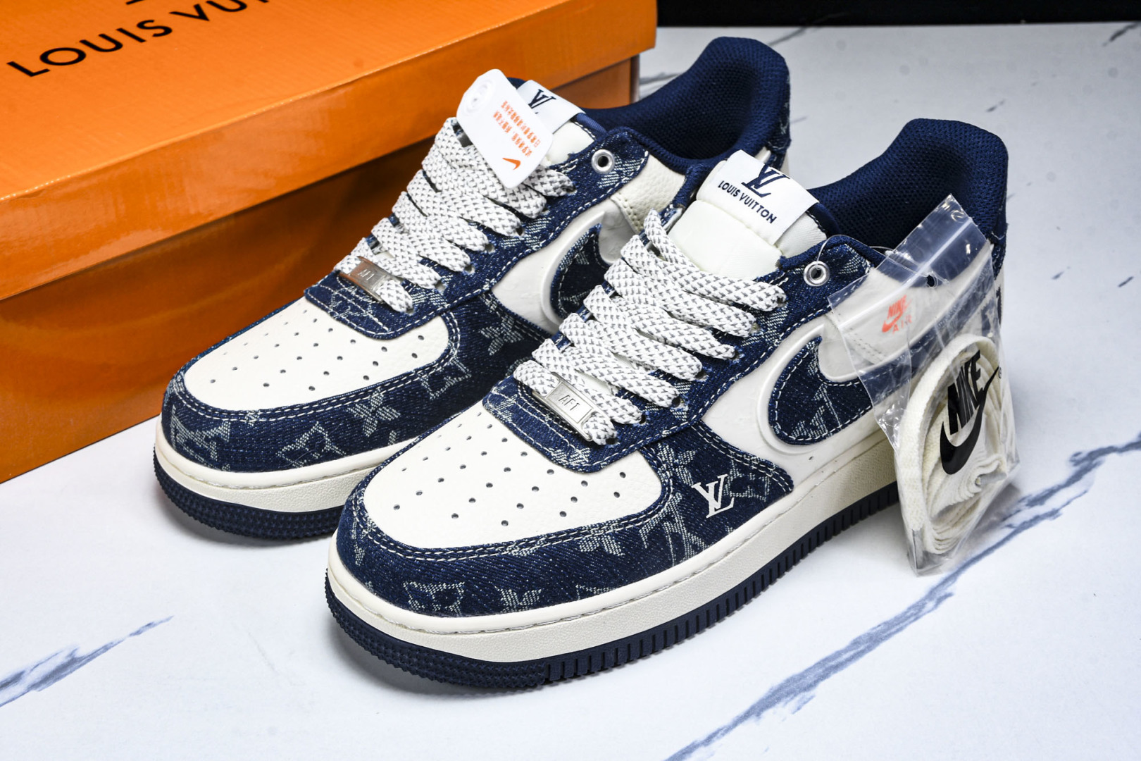   nk Air Force 1'07 Low LV联名 前掌蓝牛仔 空军一号低帮休闲板鞋 YX5066