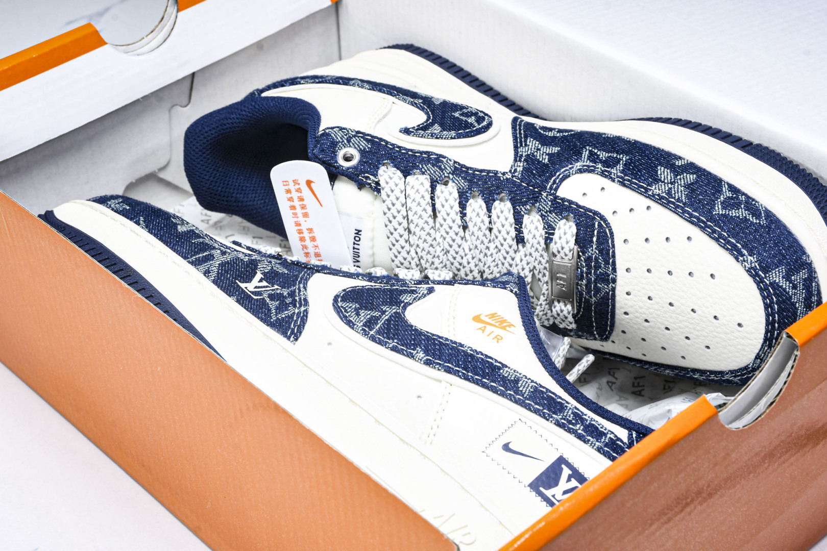   nk Air Force 1'07 Low LV联名 前掌蓝牛仔 空军一号低帮休闲板鞋 YX5066