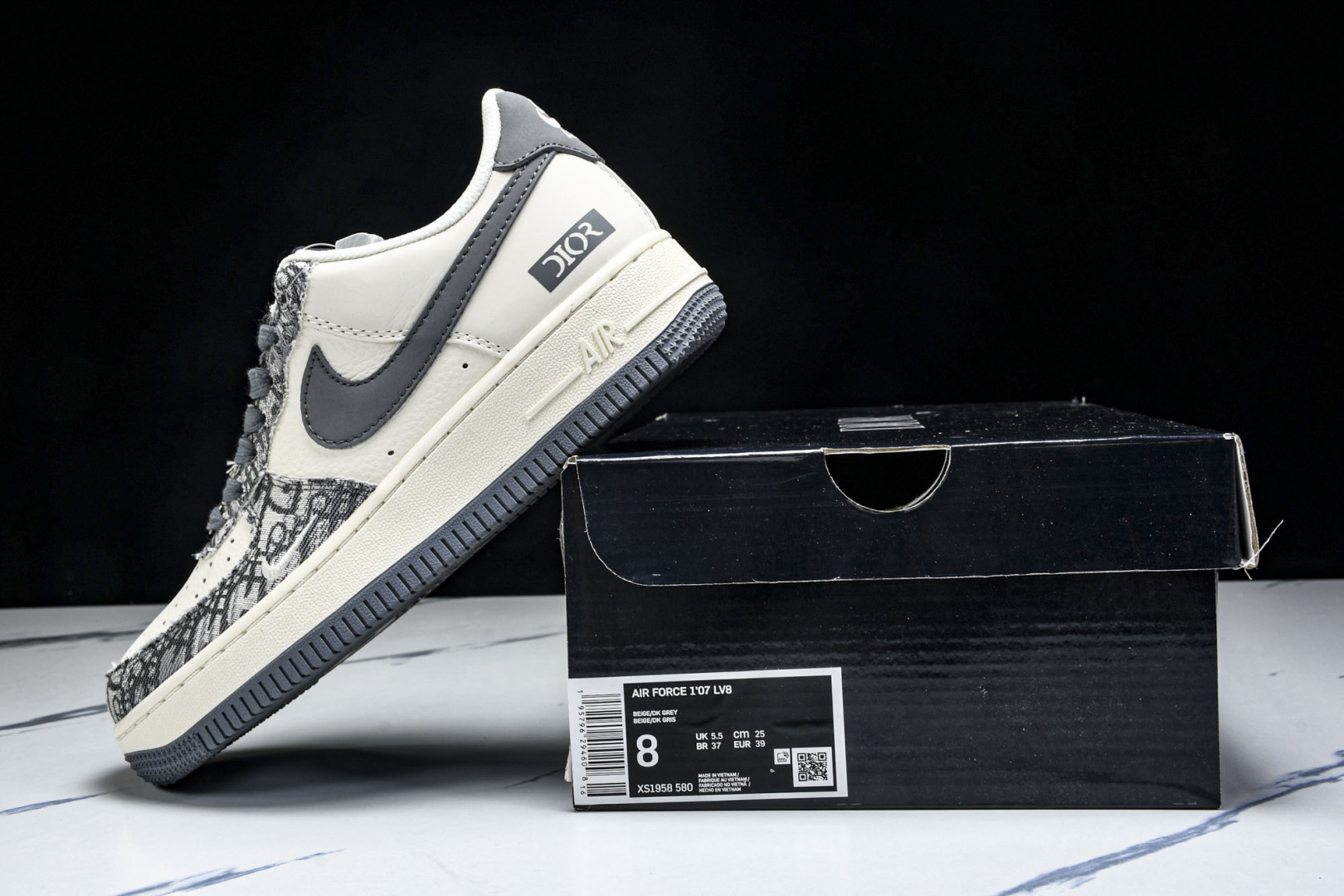   nk Air Force 1'07 Low 迪奥联名 灰花纹织布 空军一号低帮休闲板鞋 XS1958