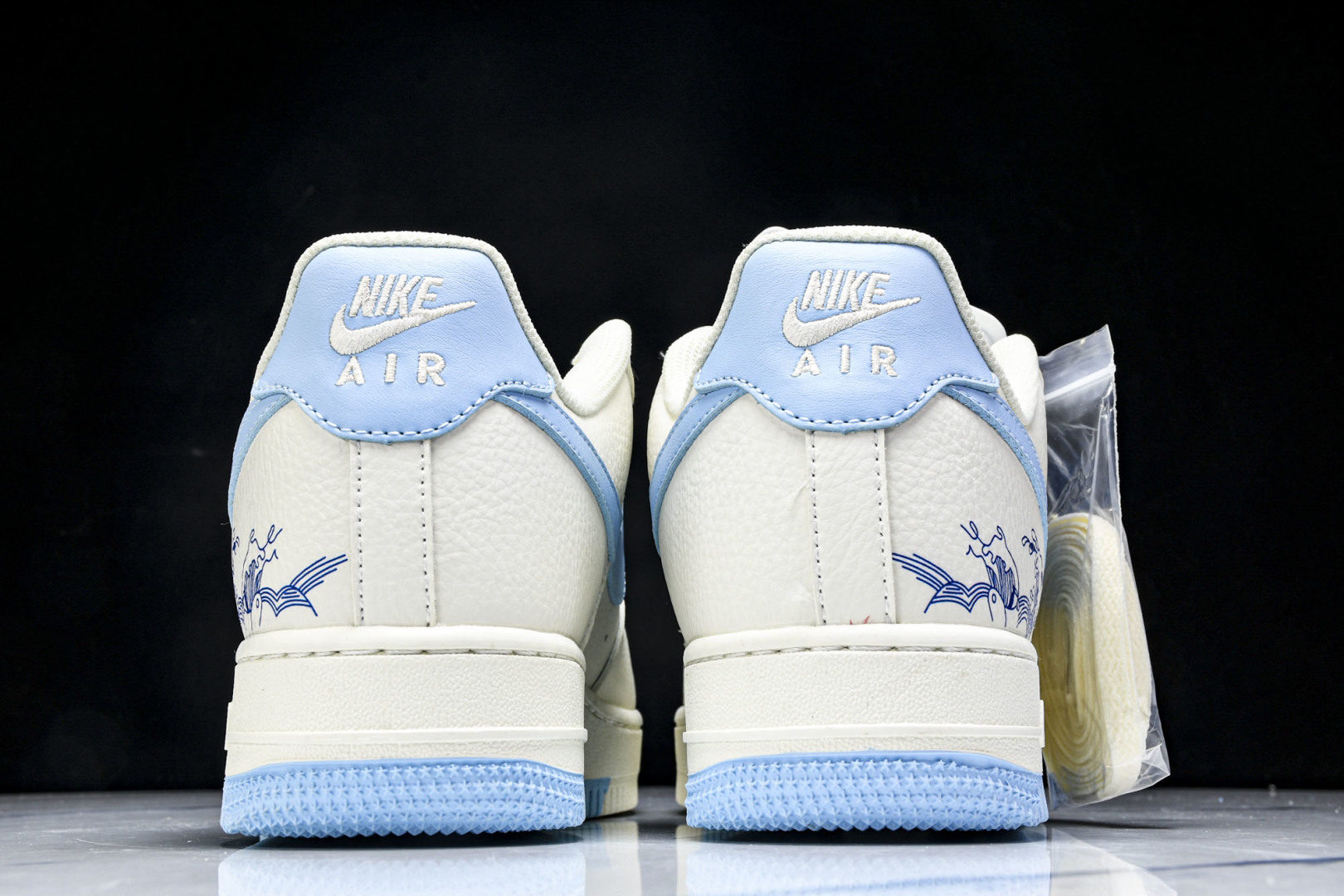   nk Air Force 1'07 Low 米蓝浪花 空军一号低帮休闲板鞋 CS5288-027 尺